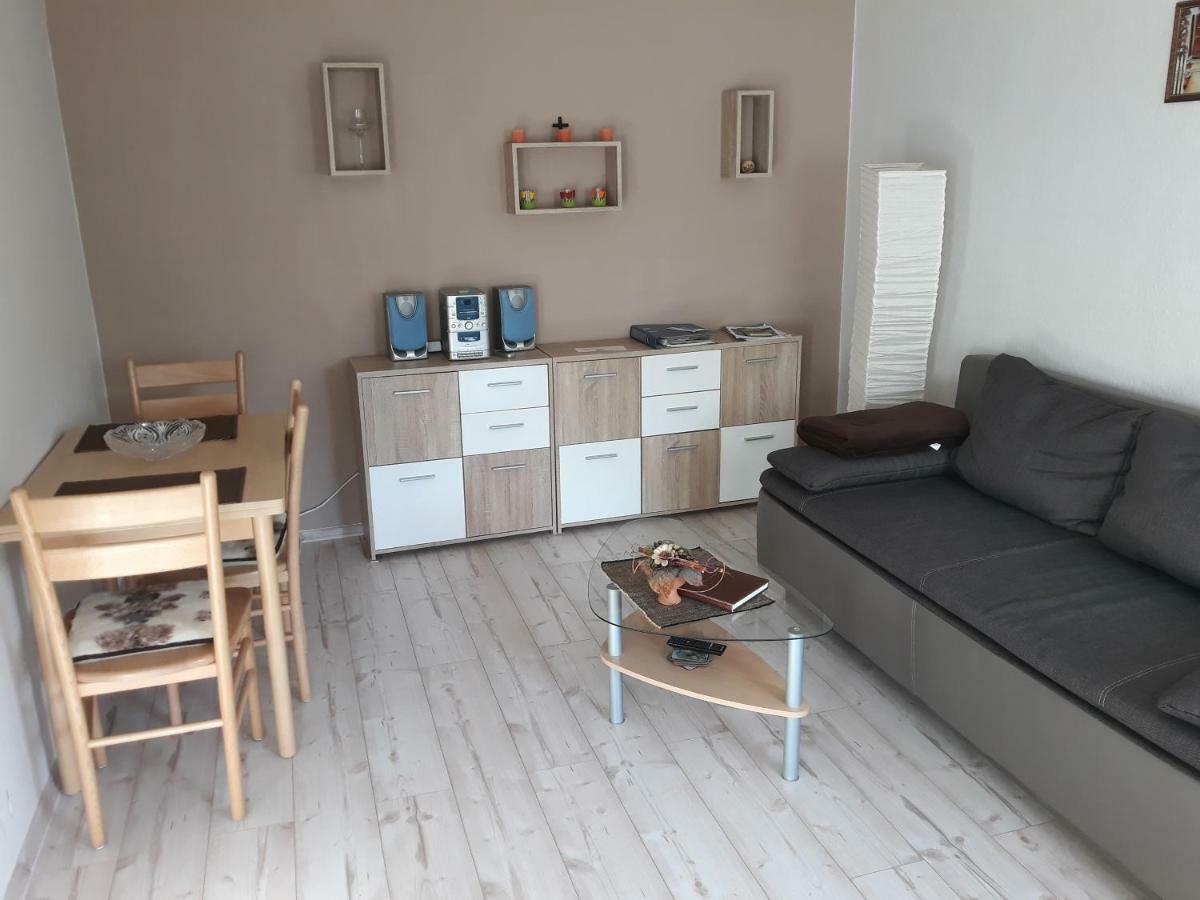 Ferienwohnung "Am Weinberg" Bad Schmiedeberg Extérieur photo